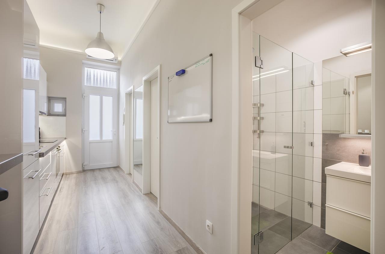 Kings Cross Apartment Budapest Exterior foto